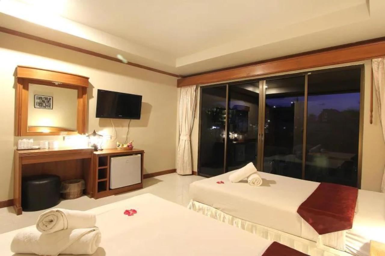 Choophorn House Sha Hotel Bãi biển Kata Ngoại thất bức ảnh