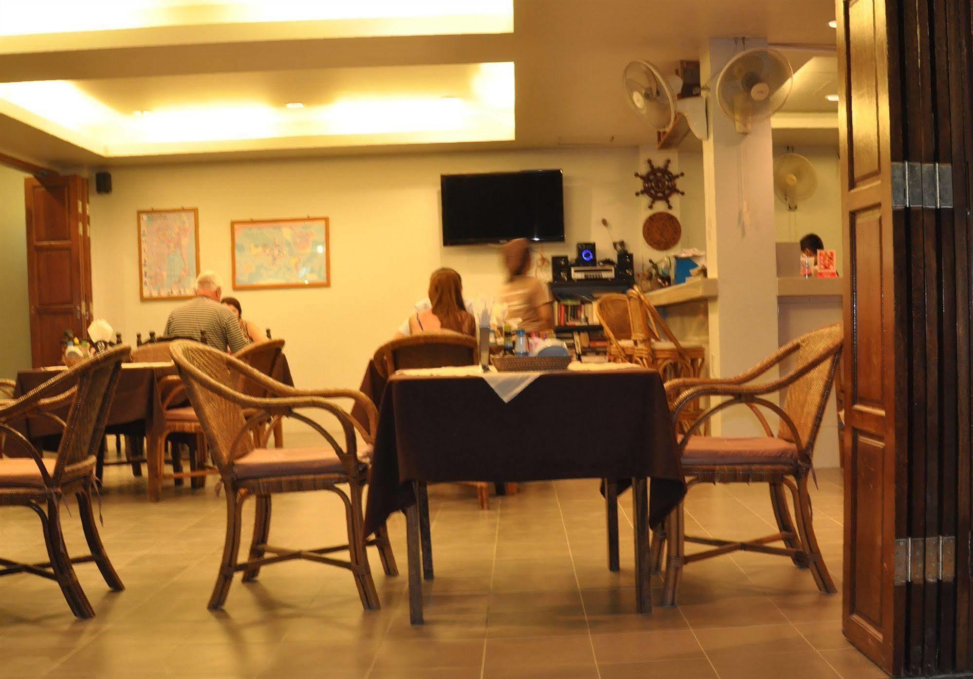 Choophorn House Sha Hotel Bãi biển Kata Ngoại thất bức ảnh